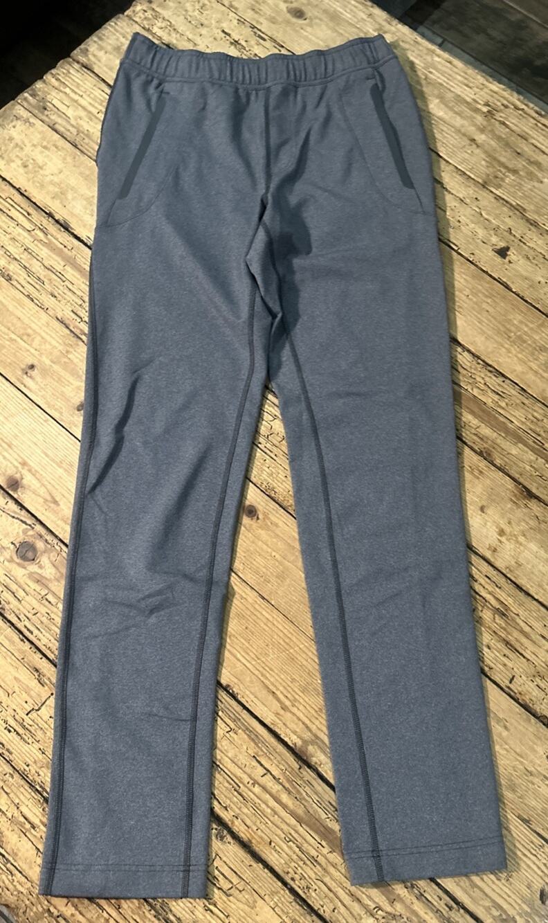 Lululemon Men’s Size M Heathered Dark Slate Training Pants II NWOT